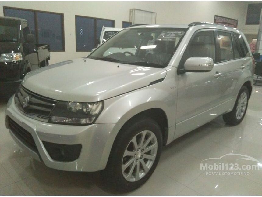 Jual Mobil Suzuki Grand Vitara 2016 2.4 2.4 di Jawa Timur 