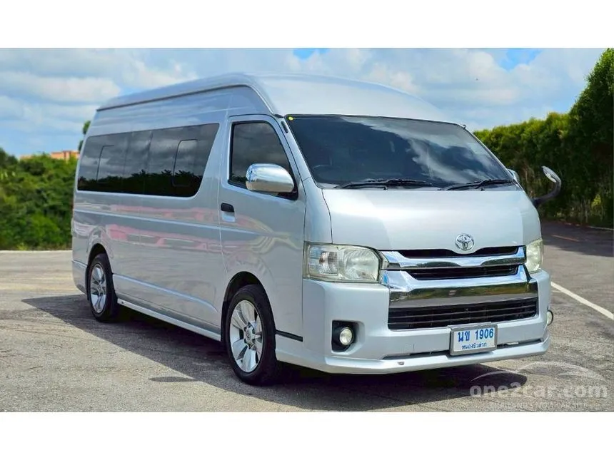 2015 Toyota HIACE D4D Van