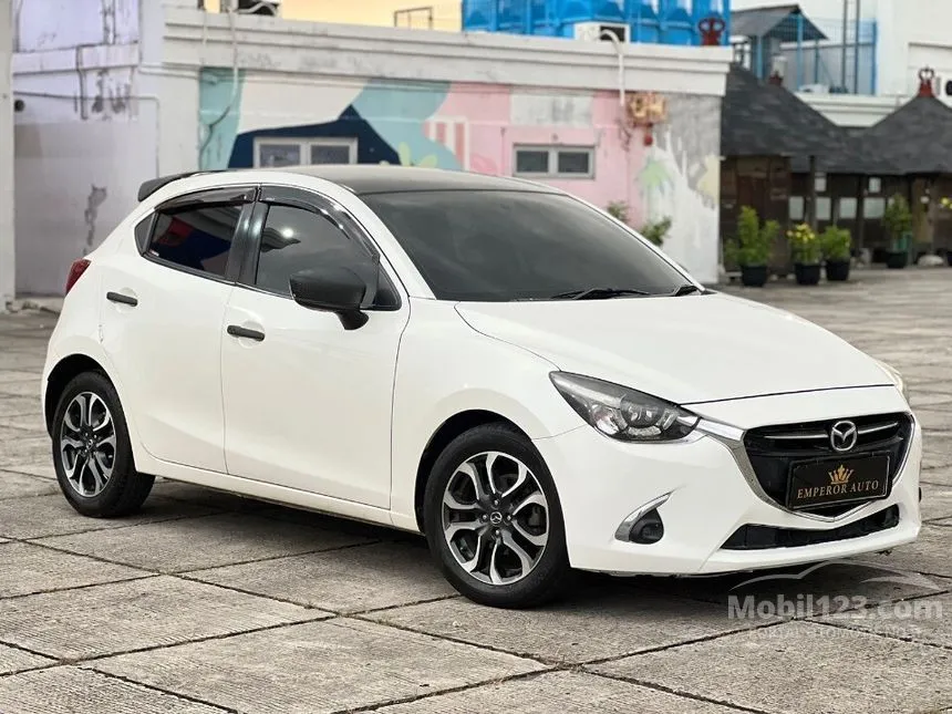 Jual Mobil Mazda 2 2017 R 1.5 di DKI Jakarta Automatic Hatchback Putih Rp 179.000.000