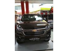 2017 Chevrolet Trailblazer 2.5 LTZ inilah momen yg pas untuk anda membeli mobil baru.pesan sekarang dijamin pasti untung. Grab it fast