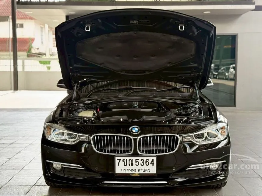 2012 BMW 320d Sedan