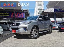 2017 Toyota Fortuner 2.4 (ปี 15-18) V SUV AT