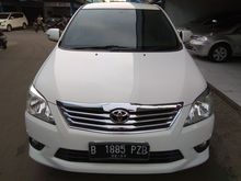 Toyota Kijang Innova V Matic 2013 Best unit