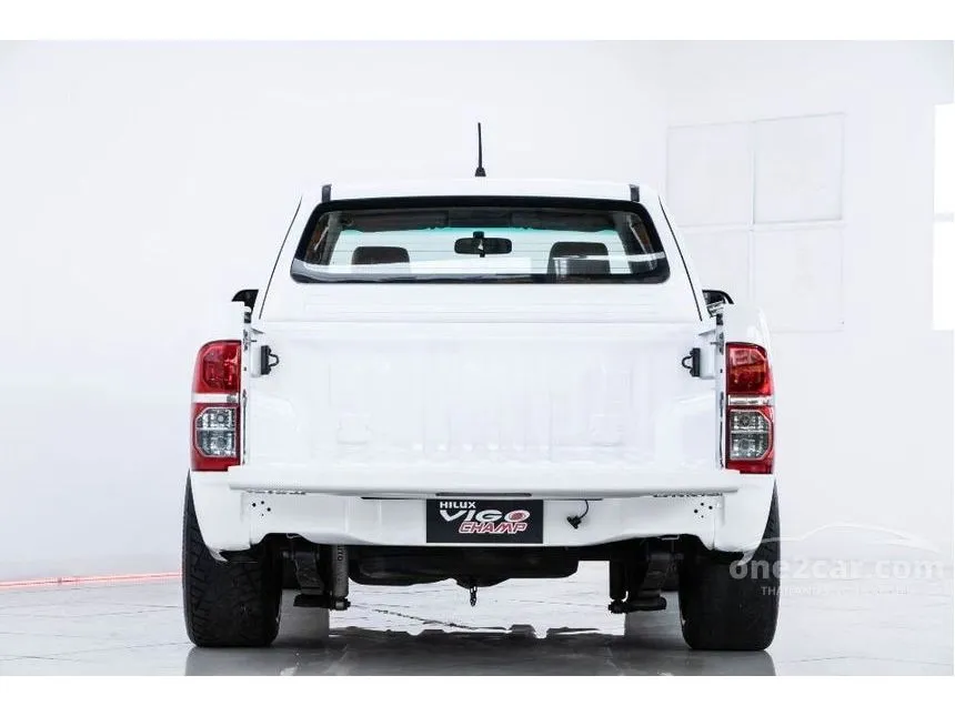 2015 Toyota Hilux Vigo E Pickup