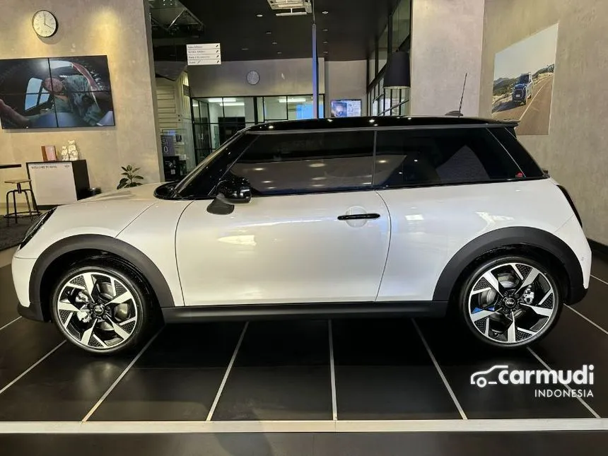 2024 MINI Cooper S 3 Door Hatchback