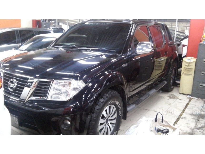 Jual Mobil  Nissan Navara 2012 Sports  Version 2 5 di DKI 