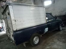 2000 Isuzu Panther Box 2.5