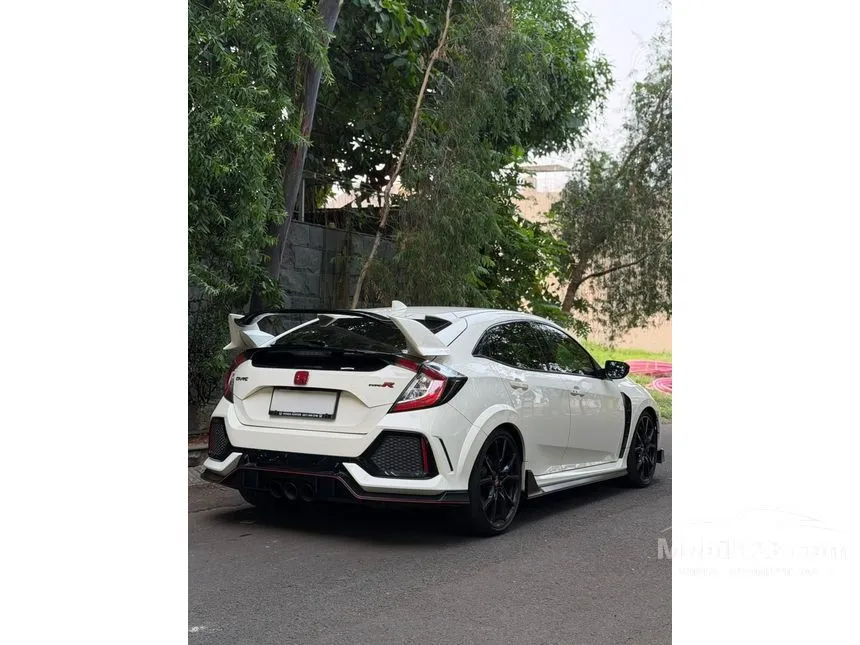 2017 Honda Civic Type R Sedan