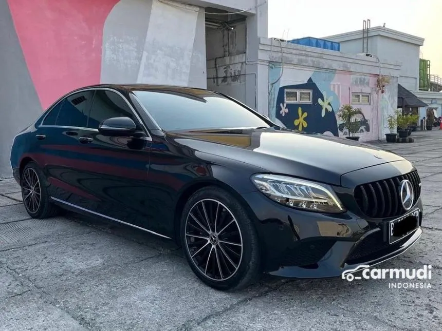 2019 Mercedes-Benz C200 EQ Boost Sedan