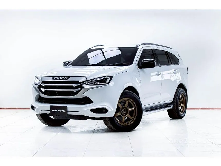 2021 Isuzu MU-X Ultimate SUV