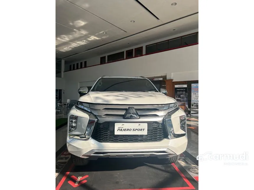 2024 Mitsubishi Pajero Sport Dakar SUV