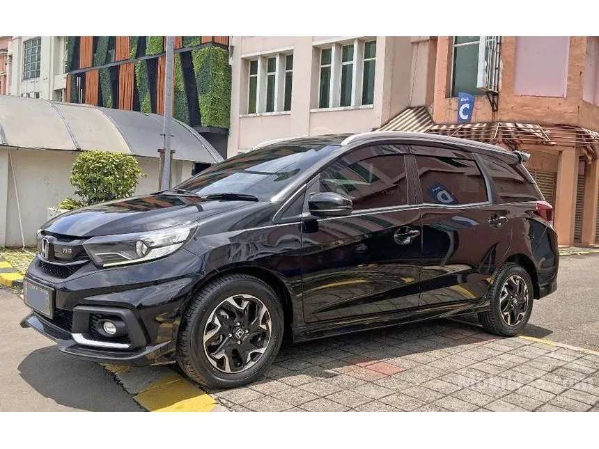 Jual Mobil Honda Mobilio 2019 RS 1.5 di DKI Jakarta Automatic MPV Hitam ...