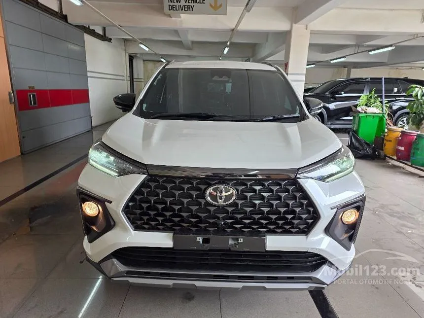 2026 Toyota Veloz V HEV (Premium Color) MPV