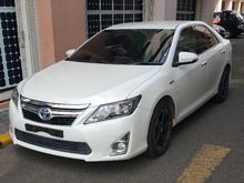2012 Toyota Camry Hybrid 2.5 Hybrid Sedan