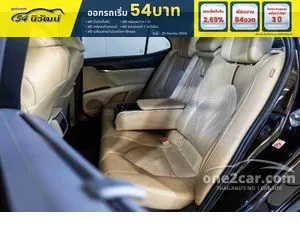2019 Toyota CAMRY 2.5 Hybrid Premium Sedan