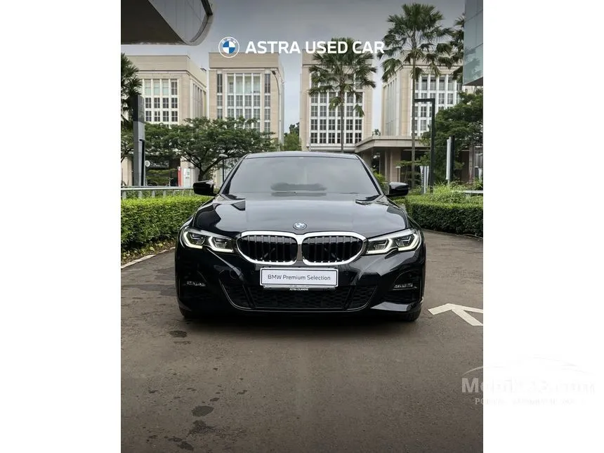 2020 BMW 330i M Sport Sedan