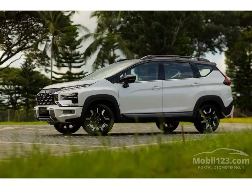 2026 Mitsubishi Xpander Cross Premium (Quartz White Pearl) MPV
