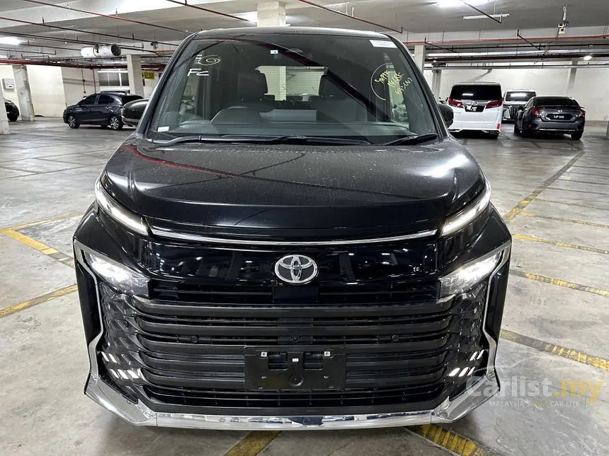 2022 Toyota Voxy S-Z MPV