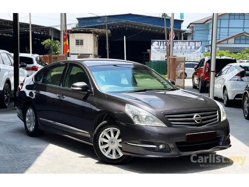 2011 Nissan Teana XE Luxury Sedan