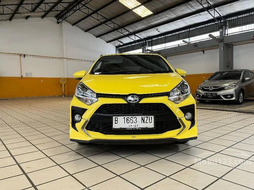Jual Mobil Toyota Agya 2022 GR Sport 1.2 di Jawa Barat Automatic Hatchback Kuning Rp 150.000.000