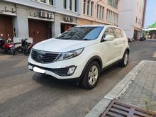 2011 KIA Sportage 2.0 LX SUV se putih siap pakai
