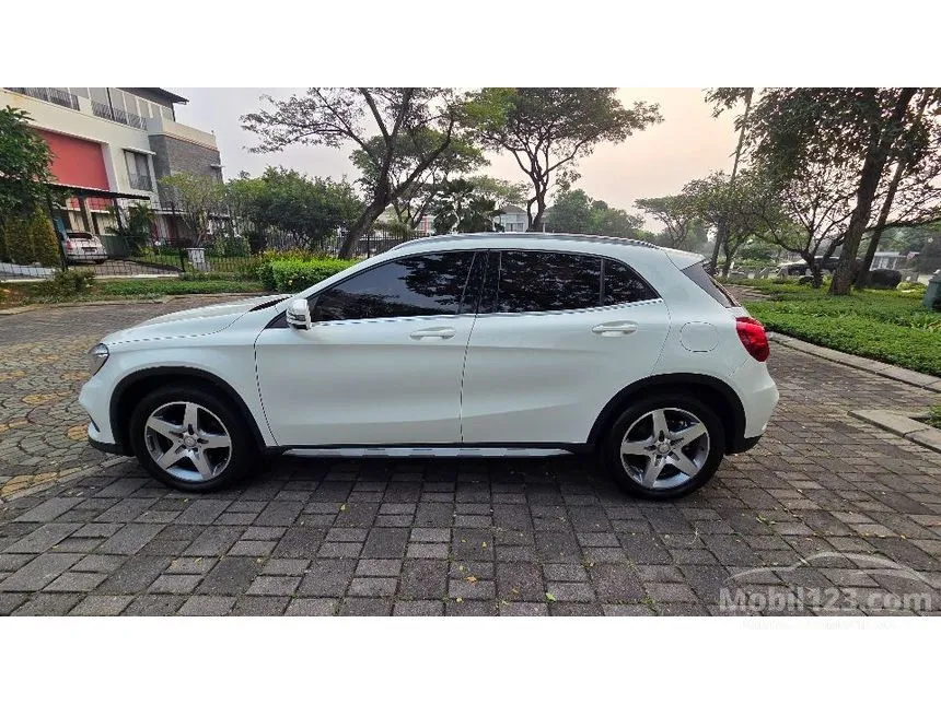 2016 Mercedes-Benz GLA200 AMG SUV