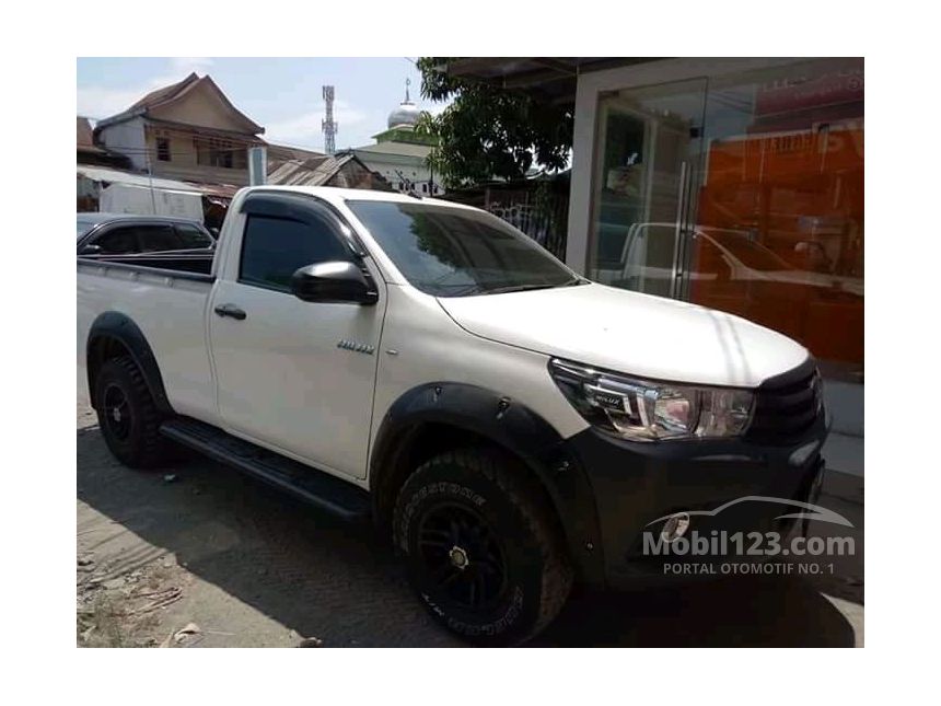 2015 Toyota Hilux S Pick-up