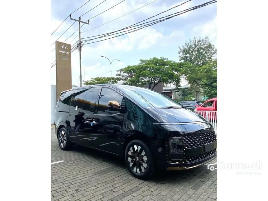 2024 Hyundai Staria Signature 7 Wagon