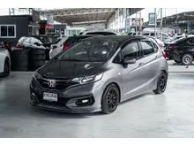 2020 Honda JAZZ 1.5 (ปี 14-22) V+ Hatchback