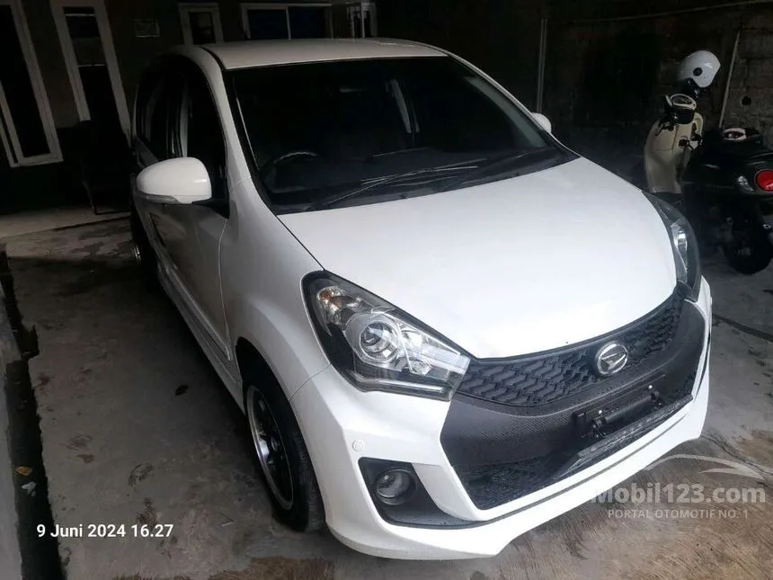 Jual Mobil Daihatsu Sirion 2017 D FMC 1.3 di DKI Jakarta Manual Hatchback Putih Rp 109.000.000