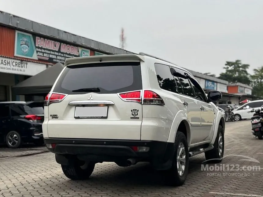 2014 Mitsubishi Pajero Sport Dakar 4X2 SUV
