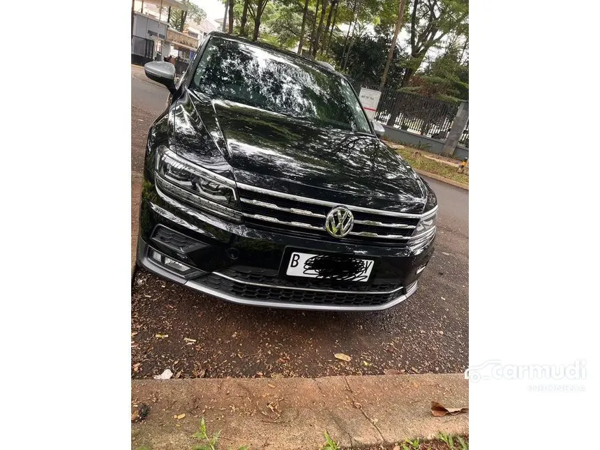 Jual Mobil Volkswagen Tiguan 2022 TSI ALLSPACE 1.4 di Banten Automatic SUV Hitam Rp 395.000.000