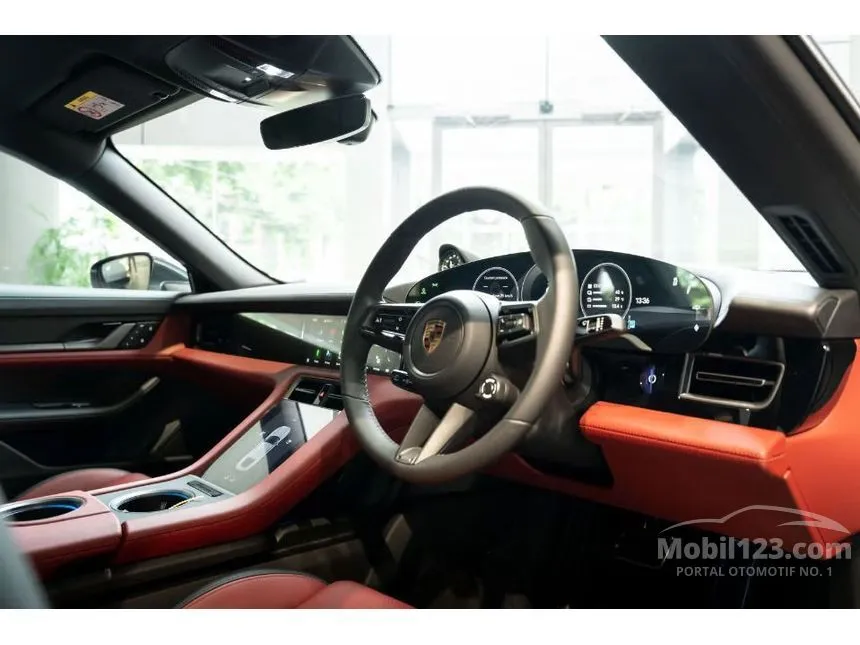 2024 Porsche Taycan 4S Performance Battery Sedan