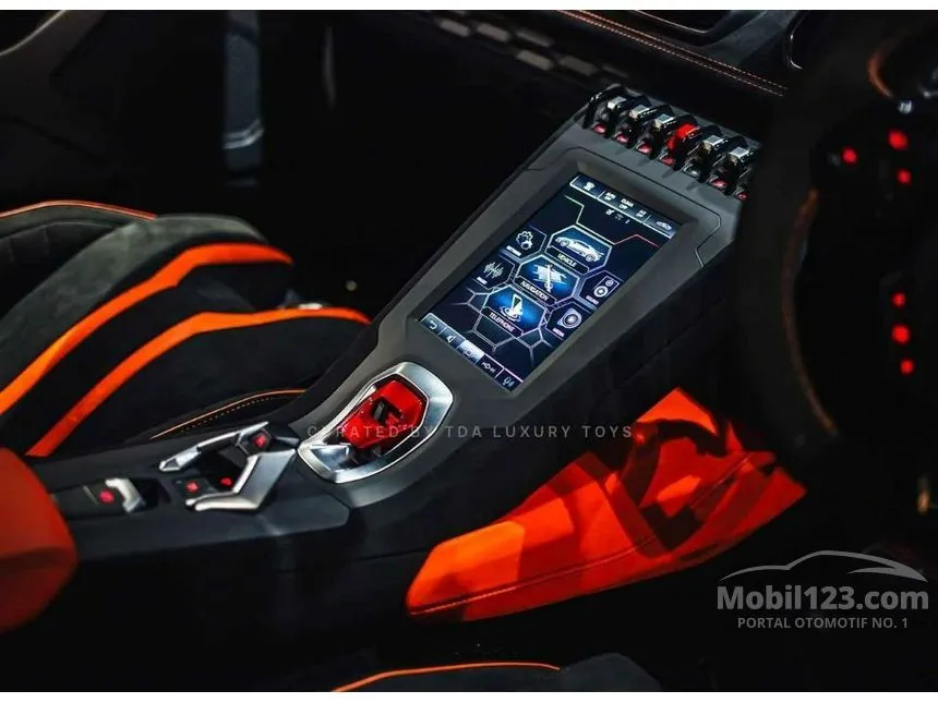2024 Lamborghini Huracan STO Coupe