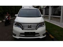 Nissan Serena 2.0 HWS AT Putih 2015 KEYLES