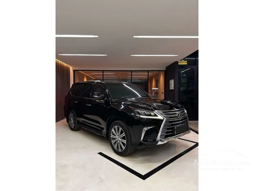 Jual Mobil Lexus LX 570 2016 5.7 di Jawa Timur Automatic SUV Hitam Rp 1.595.000.000