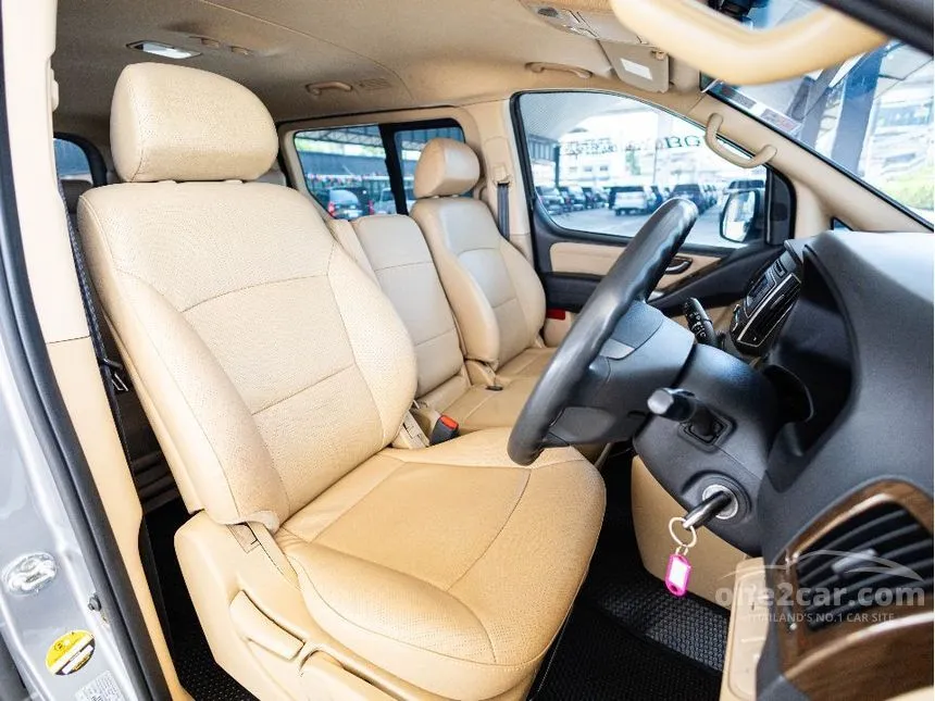 2019 Hyundai H-1 Elite Van