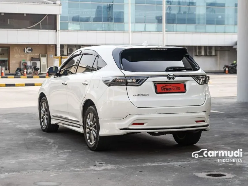 2014 Toyota Harrier SUV