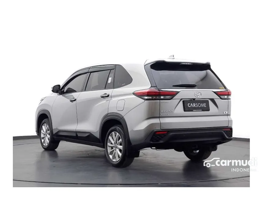 2022 Toyota Kijang Innova Zenix V (Non Premium Color) MPV