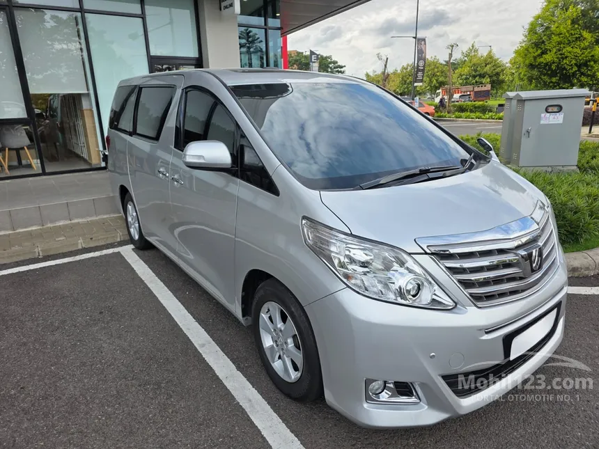 2012 Toyota Alphard X MPV