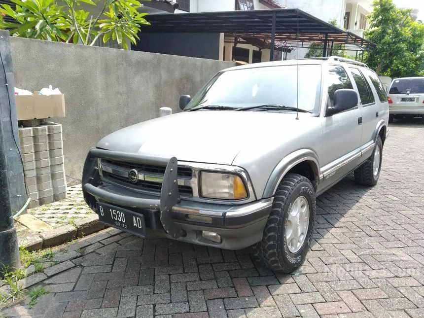 Jual Mobil Opel Blazer  1997 2 2 di Banten Manual SUV Abu 