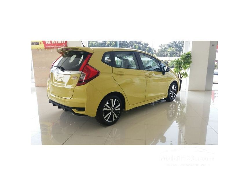 Jual Mobil Honda Jazz 2017 RS 1.5 di DKI Jakarta Automatic 