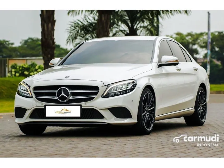 2019 Mercedes-Benz C200 EQ Boost Avantgarde Line Sedan
