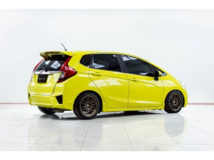 2014 Honda JAZZ SV Hatchback