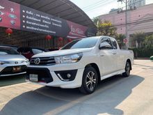 2017 Toyota Hilux Revo 2.4 SMARTCAB TRD Sportivo Pickup MT
