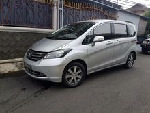 Honda Freed E PSD 1.5 AT 2011 Silver Tdp 15,5 Jt