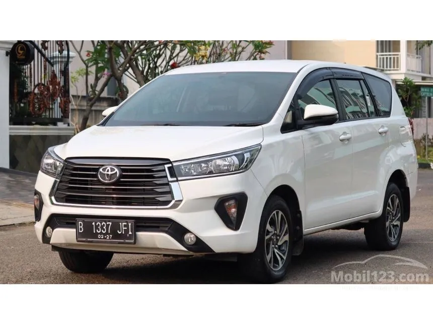 Jual Mobil Toyota Kijang Innova 2022 G 2.4 di DKI Jakarta Automatic MPV Putih Rp 370.000.000