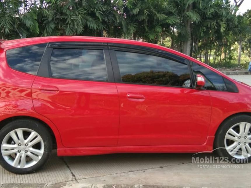 Jual Mobil  Honda  Jazz  2012 RS  1 5 di Banten Automatic 