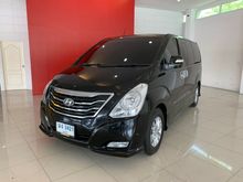 2014 Hyundai H-1 2.5 (ปี 08-17) Deluxe Van AT