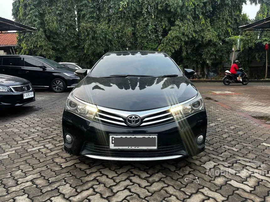 2015 Toyota Corolla Altis V Sedan